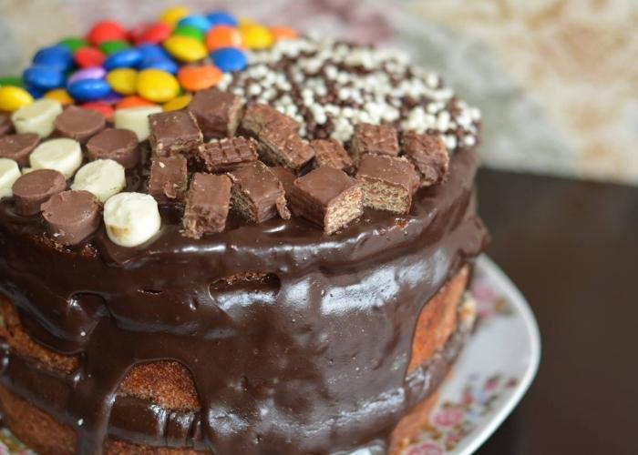 Recheio de chocolate para bolo de aniversário